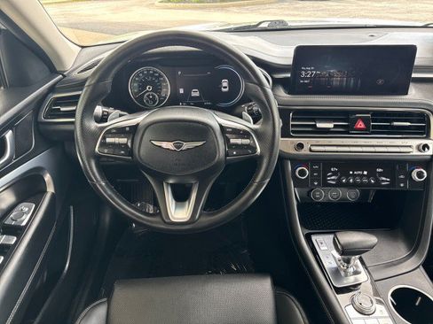 Used 2025 Genesis G70 2.5T AWD/4WD image 8