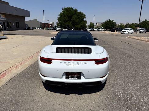 Used 2019 Porsche 911 Targa 4 AWD/4WD image 11
