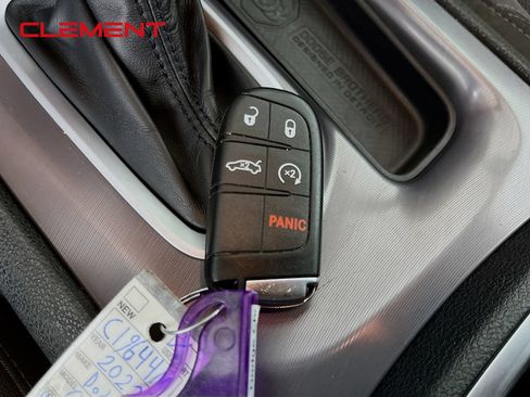 Used 2022 Dodge Charger SXT RWD image 24