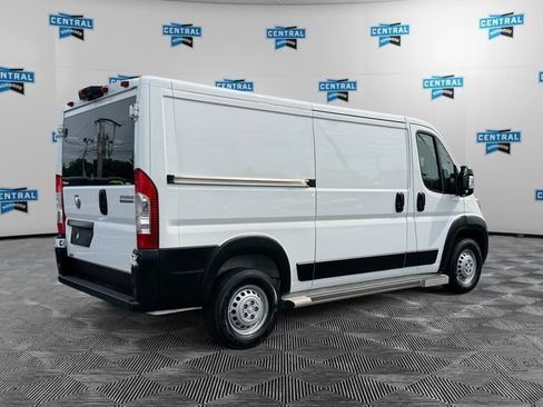 Used 2025 RAM ProMaster 2500 w/ U-Haul Equipment Group FWD image 5
