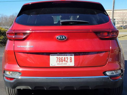Used 2021 Kia Sportage LX image 9