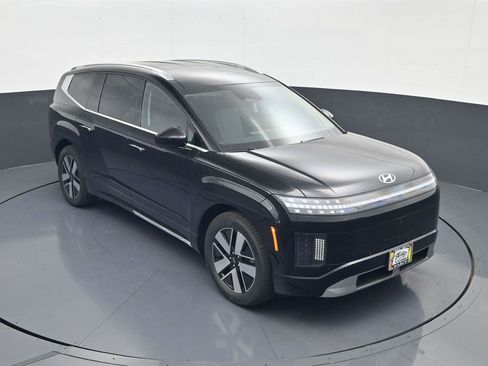 New 2026 Hyundai Ioniq 9 SEL image 16