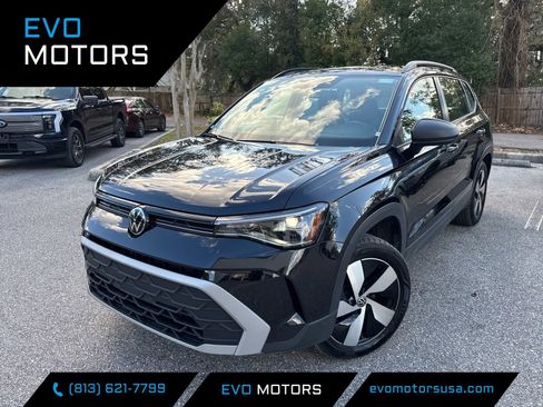 Used 2025 Volkswagen Taos S AWD/4WD image 1