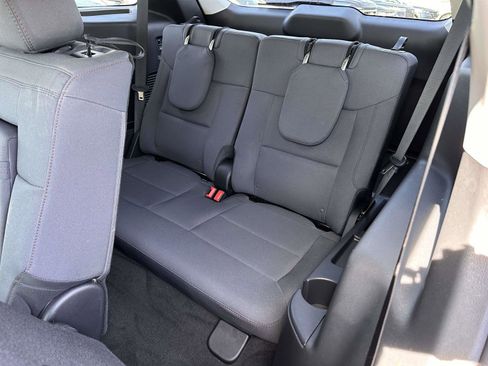 Used 2025 Ford Explorer Active image 14