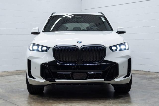Certified 2026 BMW X5 xDrive40i AWD/4WD image 5