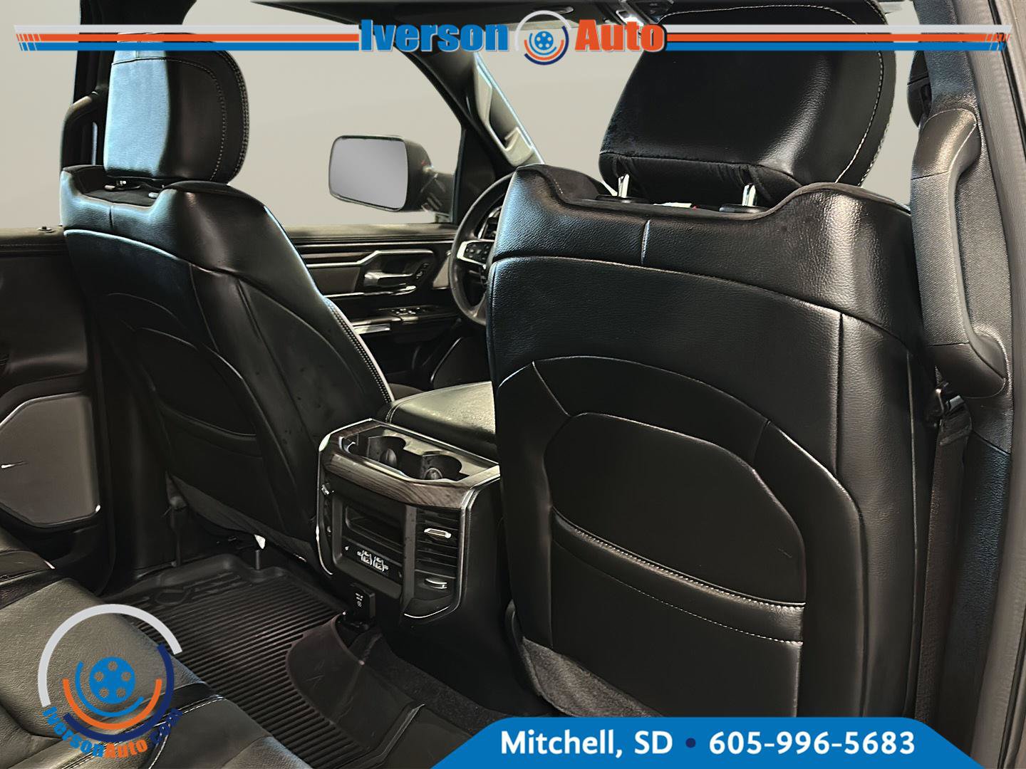 Used 2025 RAM 1500 Laramie w/ Night Edition AWD/4WD image 32