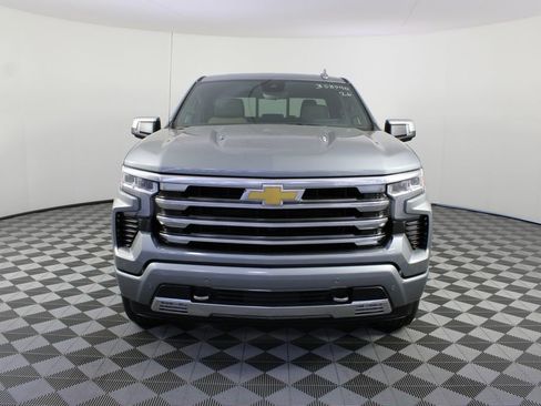 New 2026 Chevrolet Silverado 1500 High Country w/ High Country Premium Package AWD/4WD image 30