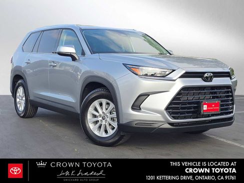 Certified 2025 Toyota Grand Highlander XLE image 1