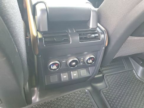 Used 2023 Land Rover Defender 110 X image 15