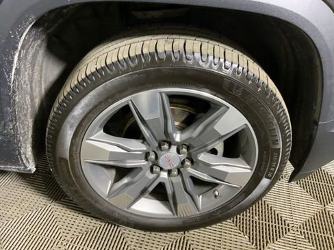 Used 2018 GMC Acadia SLT AWD/4WD image 12