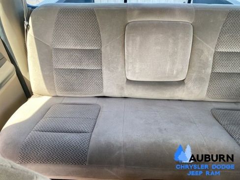 Used 2001 Ford F350 2WD Crew Cab Super Duty image 32