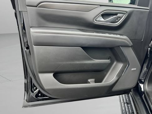 Used 2022 GMC Yukon AT4 AWD/4WD image 12