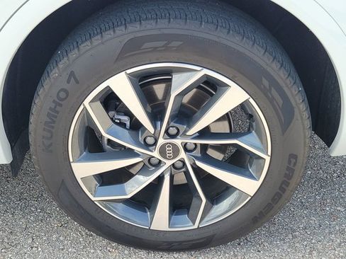 Certified 2022 Audi Q5 2.0T Premium Plus image 10