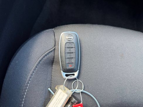 Used 2026 Nissan Altima 2.5 SV FWD image 18
