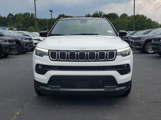 Used 2023 Jeep Compass Limited w/ Elite Group AWD/4WD video 2