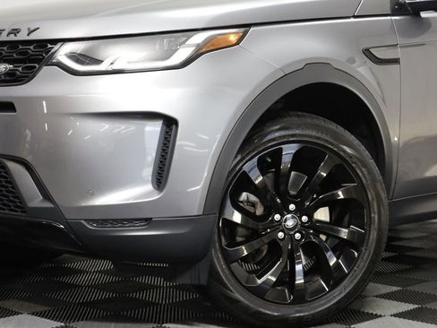 Used 2020 Land Rover Discovery Sport SE AWD/4WD image 3