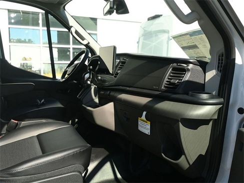 New 2026 Ford Transit 250 148 High Roof AWD image 6
