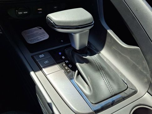 New 2026 Hyundai Elantra Sport FWD image 11