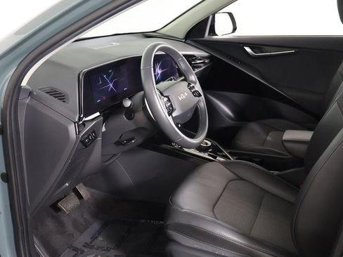 Used 2023 Kia Niro Wind w/ Wind Preserve Package FWD image 22