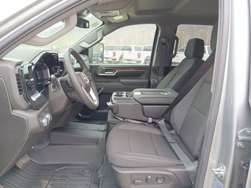 New 2026 GMC Sierra 2500 SLE w/ SLE Value Package; image 2