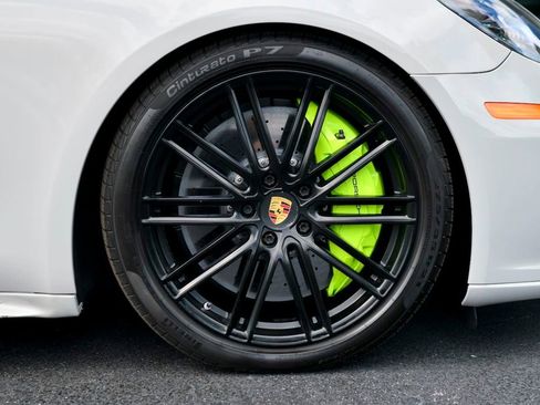 Used 2018 Porsche Panamera Turbo S image 21