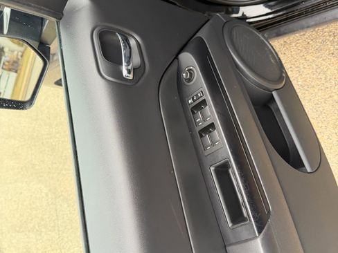 Used 2015 Jeep Patriot Latitude image 10