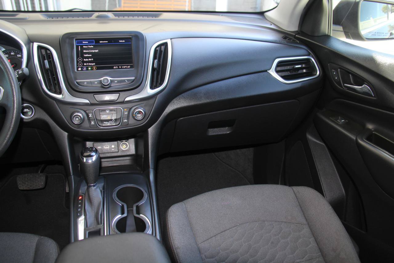Used 2020 Chevrolet Equinox LT FWD image 10