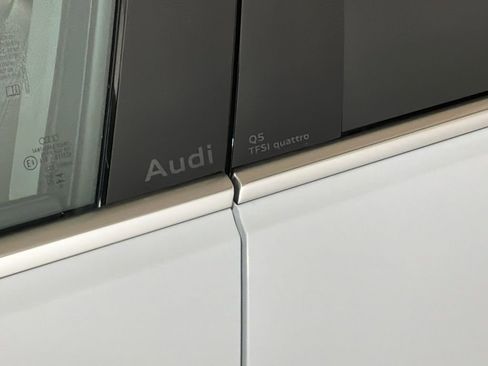 Certified 2025 Audi Q5 Premium Plus w/ Premium Plus image 28