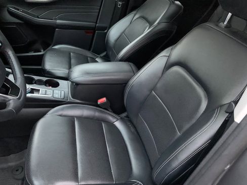 Used 2022 Ford Escape SEL w/ Technology Package image 18