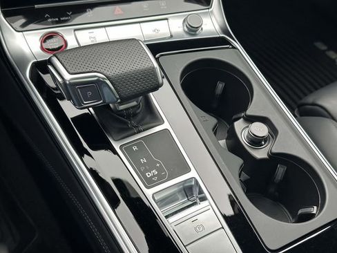 Used 2022 Audi RS 6 image 34