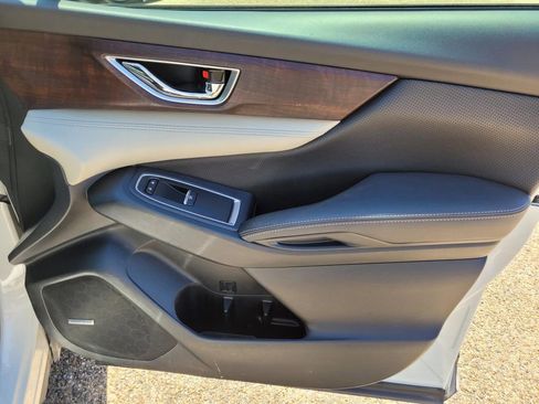 Used 2021 Subaru Ascent Touring image 10