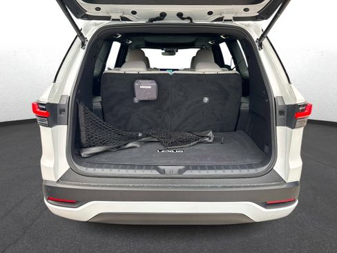 Used 2025 Lexus TX 350 FWD w/ Technology Package image 11