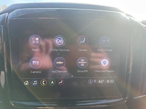 Used 2023 Chevrolet Traverse Premier image 20