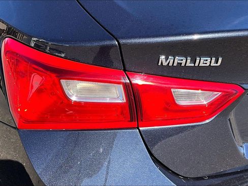 Used 2023 Chevrolet Malibu LT image 23