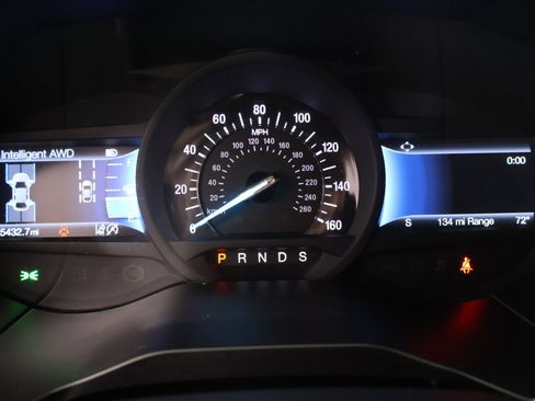 Used 2024 Ford Edge ST-Line AWD/4WD image 4