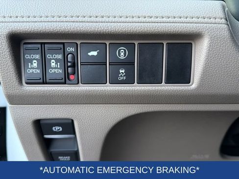 Used 2023 Honda Odyssey EX-L image 14