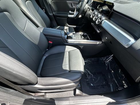 Certified 2021 Mercedes-Benz GLB 250 image 15