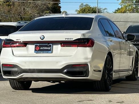 Used 2020 BMW 750i xDrive w/ Executive Package image 10