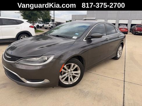 Used 2015 Chrysler 200 Limited w/ Convenience Group FWD image 1
