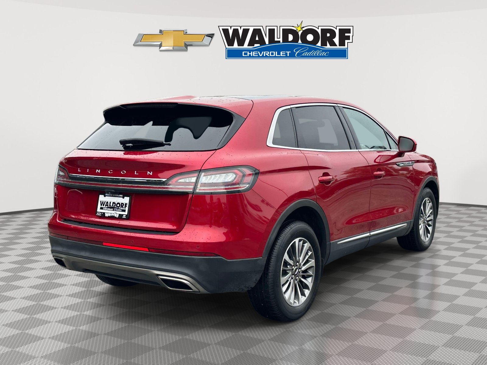 Used 2021 Lincoln Nautilus Reserve AWD/4WD image 6