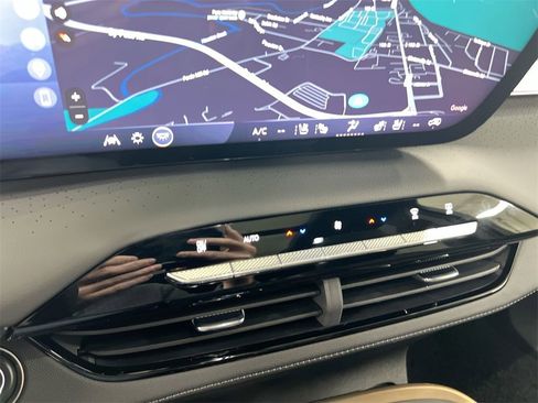 New 2026 Buick Enclave Avenir w/ Super Cruise Package image 16