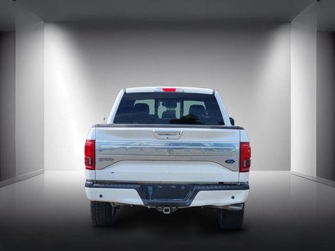 Used 2016 Ford F150 Platinum w/ Equipment Group 701A Luxury AWD/4WD image 6