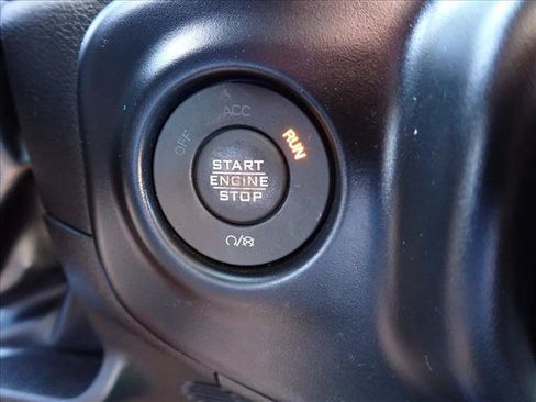 Used 2023 Jeep Wrangler Unlimited w/ Cold Weather Group AWD/4WD image 19