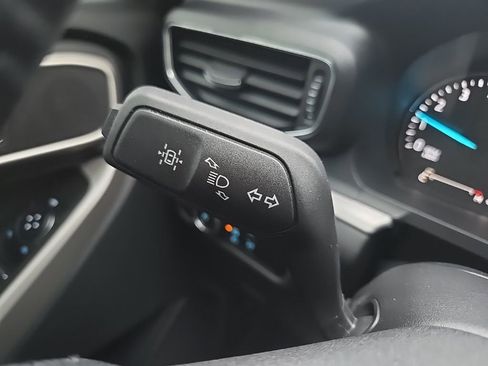 Used 2023 Ford Explorer XLT w/ Equipment Group 202A image 43