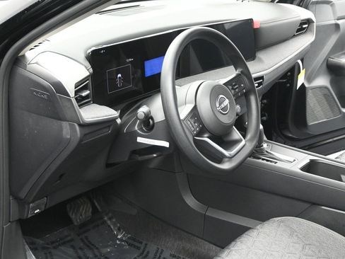 New 2026 Nissan Kicks SV w/ Cold Weather Package image 7