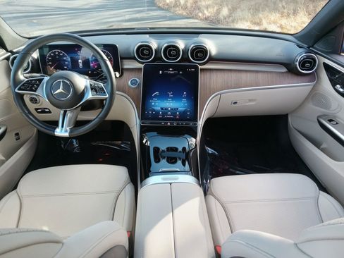 Used 2022 Mercedes-Benz C 300 4MATIC Sedan image 12