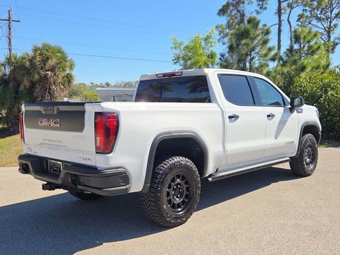 New 2026 GMC Sierra 1500 AT4X w/ AT4X AEV Edition image 4