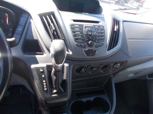 Used 2017 Ford Transit 250 130 Low Roof image 13