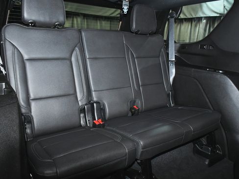 Used 2022 Chevrolet Tahoe LT w/ Luxury Package image 52