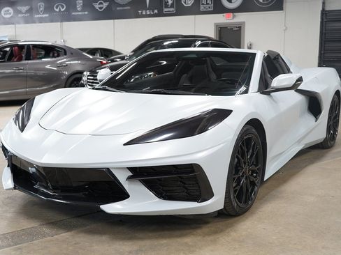 Used 2024 Chevrolet Corvette Stingray Convertible w/ 1LT RWD image 1